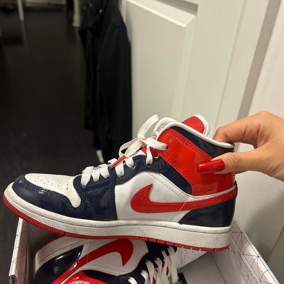 Aj1 authentic women - Picture 4 of 5